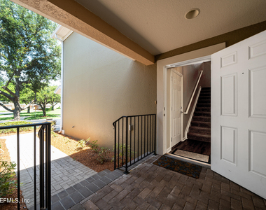 8733 Little Swift Circle - Photo Thumbnail 4