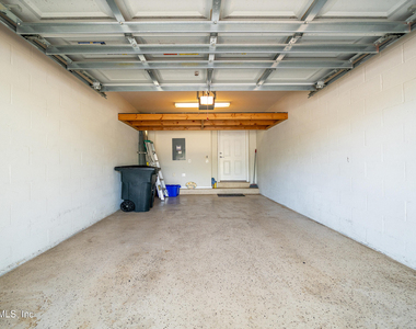 8733 Little Swift Circle - Photo Thumbnail 5