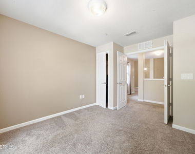 8733 Little Swift Circle - Photo Thumbnail 25