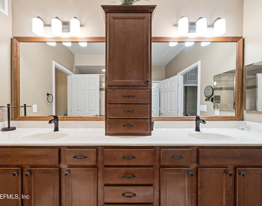 8733 Little Swift Circle - Photo Thumbnail 21