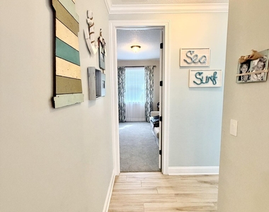 157 Coosaw Court - Photo Thumbnail 15
