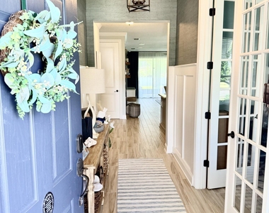 157 Coosaw Court - Photo Thumbnail 1