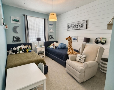 157 Coosaw Court - Photo Thumbnail 18