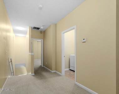 8618 Ribbon Falls Lane - Photo Thumbnail 9