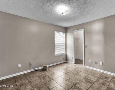 12967 Canyon Creek Trail S - Photo Thumbnail 21