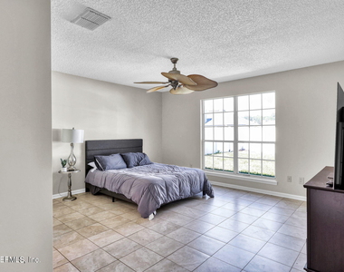 12967 Canyon Creek Trail S - Photo Thumbnail 14