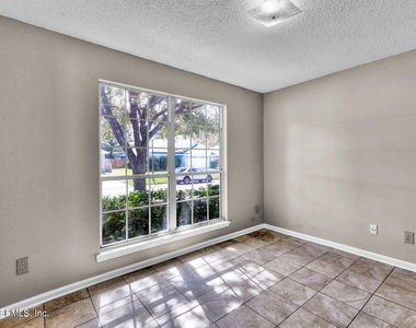 12967 Canyon Creek Trail S - Photo Thumbnail 25