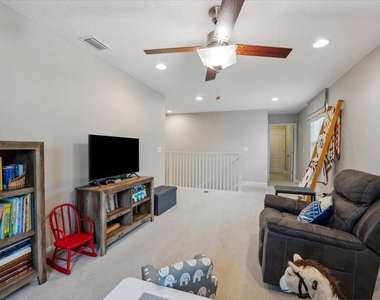1120 Persimmon Drive - Photo Thumbnail 30