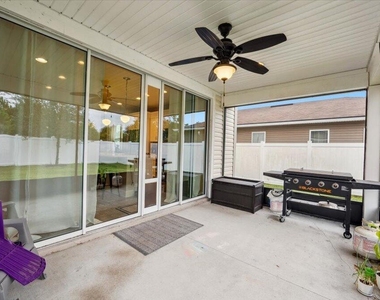 1120 Persimmon Drive - Photo Thumbnail 34