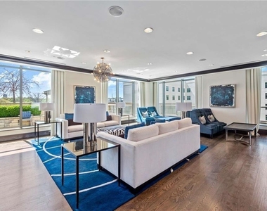 270 17th Street Nw - Photo Thumbnail 1