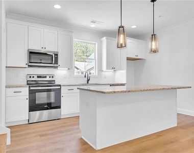 203 Riverstone Commons Circle - Photo Thumbnail 4