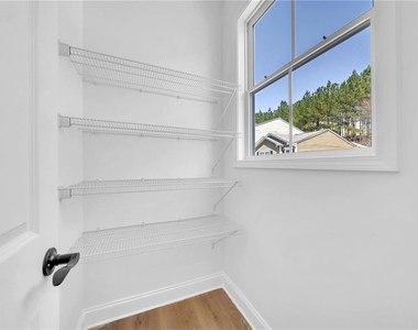 203 Riverstone Commons Circle - Photo Thumbnail 6