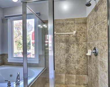 975 Odessa Drive Nw - Photo Thumbnail 29