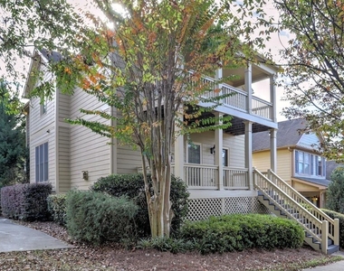 975 Odessa Drive Nw - Photo Thumbnail 2