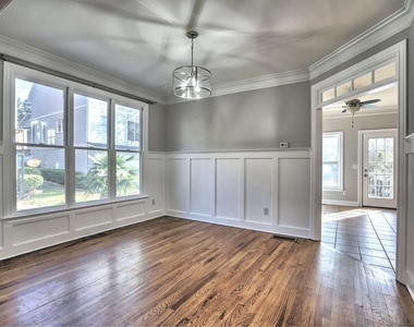 975 Odessa Drive Nw - Photo Thumbnail 12