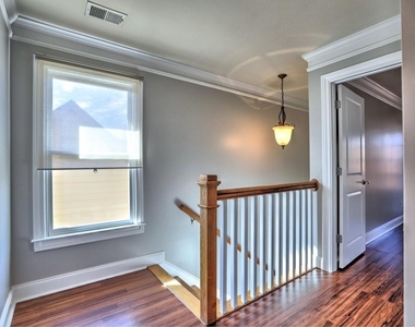 975 Odessa Drive Nw - Photo Thumbnail 23