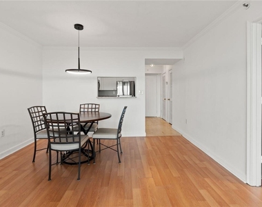 2870 Pharr Court South Nw - Photo Thumbnail 25