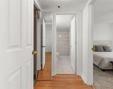 2870 Pharr Court South Nw - Photo Thumbnail 16