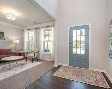 9095 Maple Run Trail - Photo Thumbnail 4