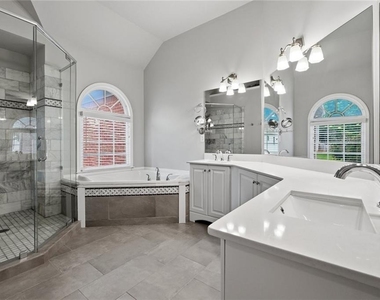 1106 Glenrose Drive Se - Photo Thumbnail 11