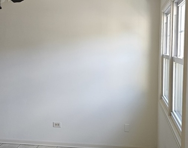 833 Village Quarter Road - Photo Thumbnail 9