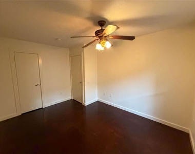 241 Maynard Terrace - Photo Thumbnail 21