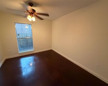 241 Maynard Terrace - Photo Thumbnail 19