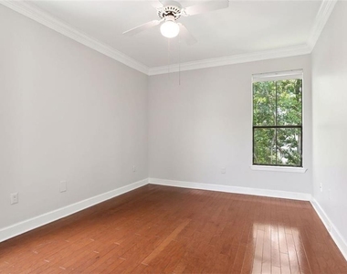 3777 Peachtree Road Ne - Photo Thumbnail 13