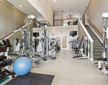 3777 Peachtree Road Ne - Photo Thumbnail 15