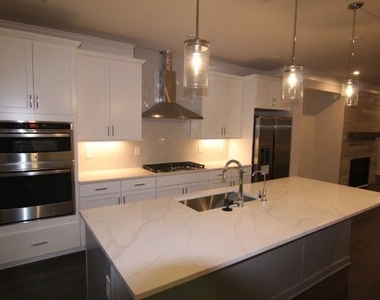 1329 Rosen Road - Photo Thumbnail 23