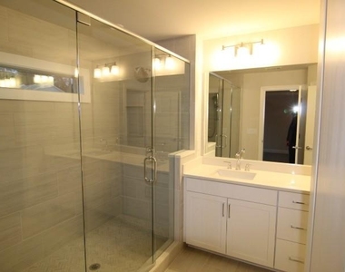 1329 Rosen Road - Photo Thumbnail 14