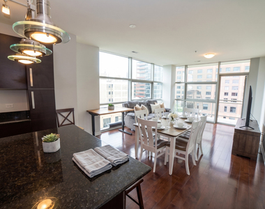 225 S Sangamon Street - Photo Thumbnail 1