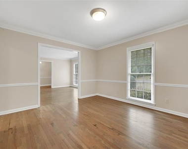 4517 E Kings Point Circle - Photo Thumbnail 4