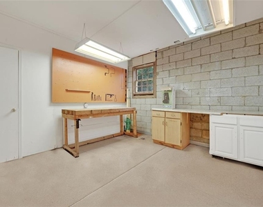 4517 E Kings Point Circle - Photo Thumbnail 30