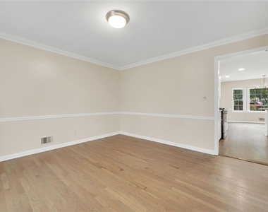 4517 E Kings Point Circle - Photo Thumbnail 5