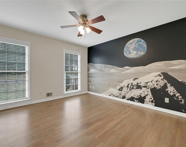 4517 E Kings Point Circle - Photo Thumbnail 14