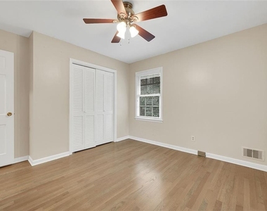 4517 E Kings Point Circle - Photo Thumbnail 23
