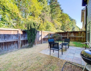 1204 Gates Circle Se - Photo Thumbnail 22