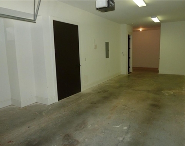 4727 Cypress - Photo Thumbnail 14