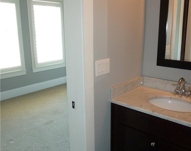 4727 Cypress - Photo Thumbnail 11