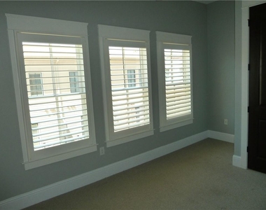 4727 Cypress - Photo Thumbnail 8