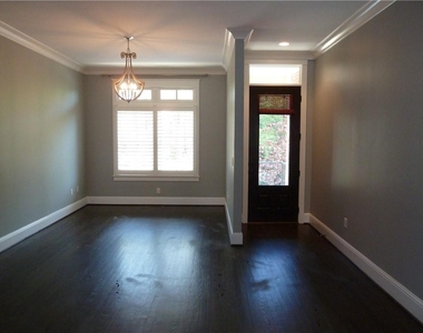 4727 Cypress - Photo Thumbnail 2