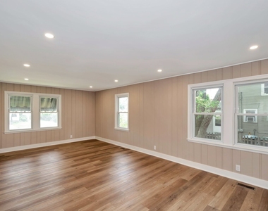 170 E Church Street - Photo Thumbnail 14