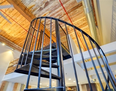 170 Boulevard Se - Photo Thumbnail 9