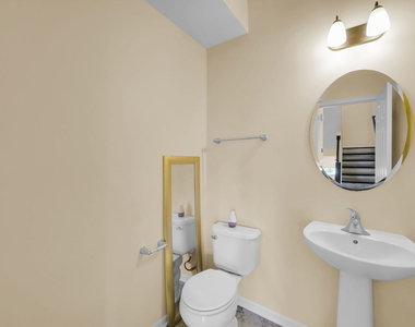 1476 Manning Avenue - Photo Thumbnail 19