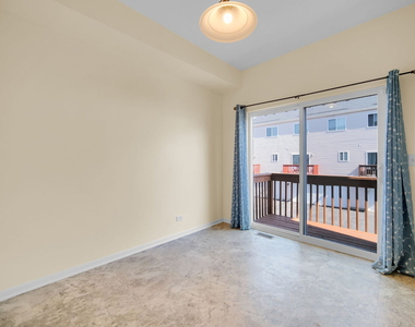 1476 Manning Avenue - Photo Thumbnail 10