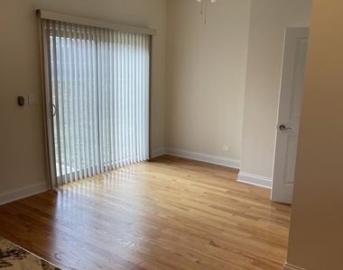 908 East Street - Photo Thumbnail 5