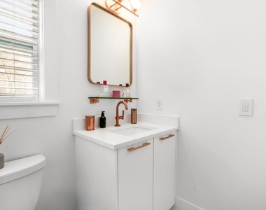 1046 Wiley Bridge Road - Photo Thumbnail 28