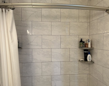 1660 N Lasalle Street - Photo Thumbnail 3