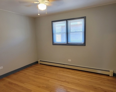 336 Crandon Avenue - Photo Thumbnail 8
